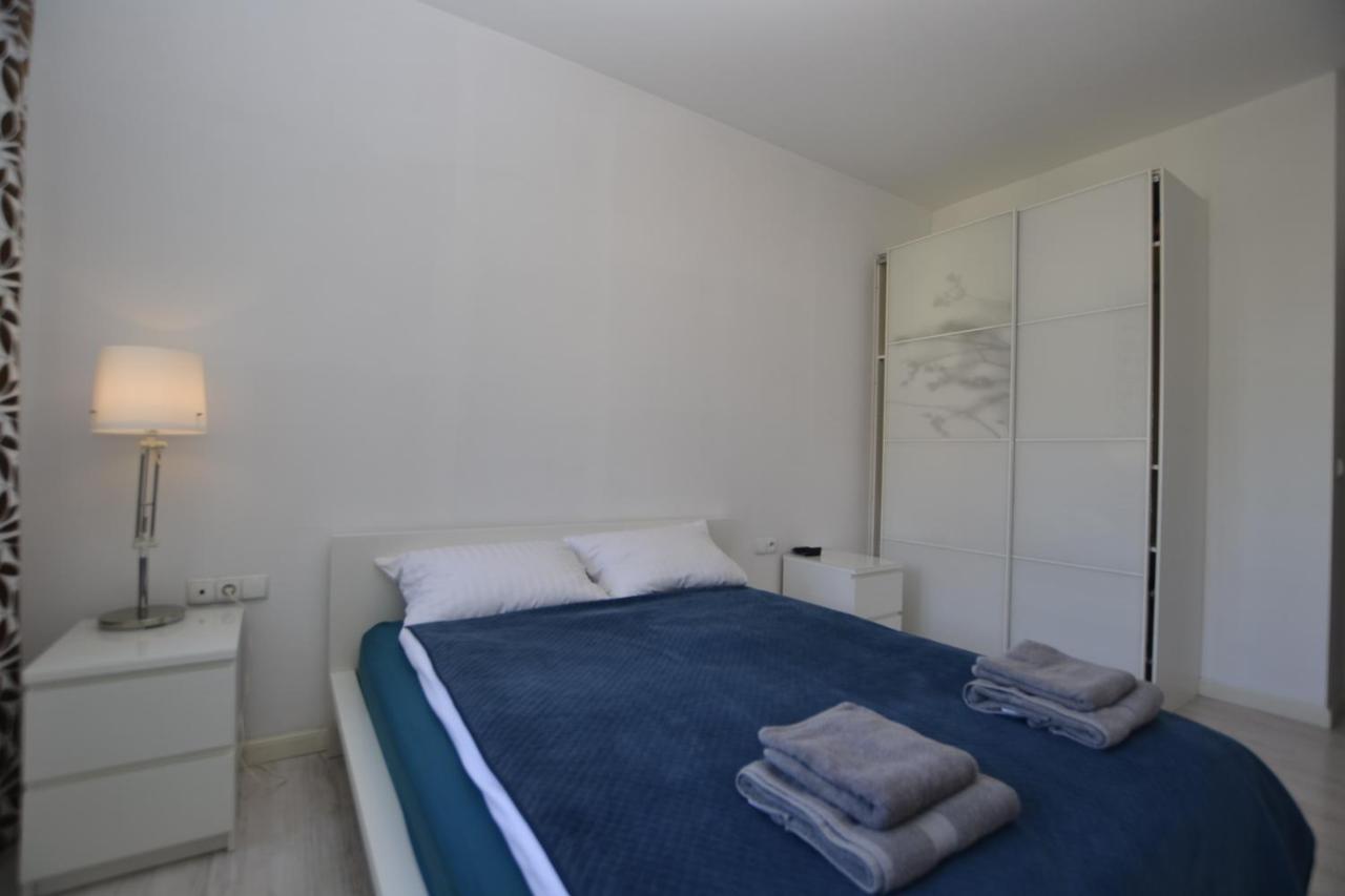 Bursztynowy Z Garazem -centrum Gliwic Apartment